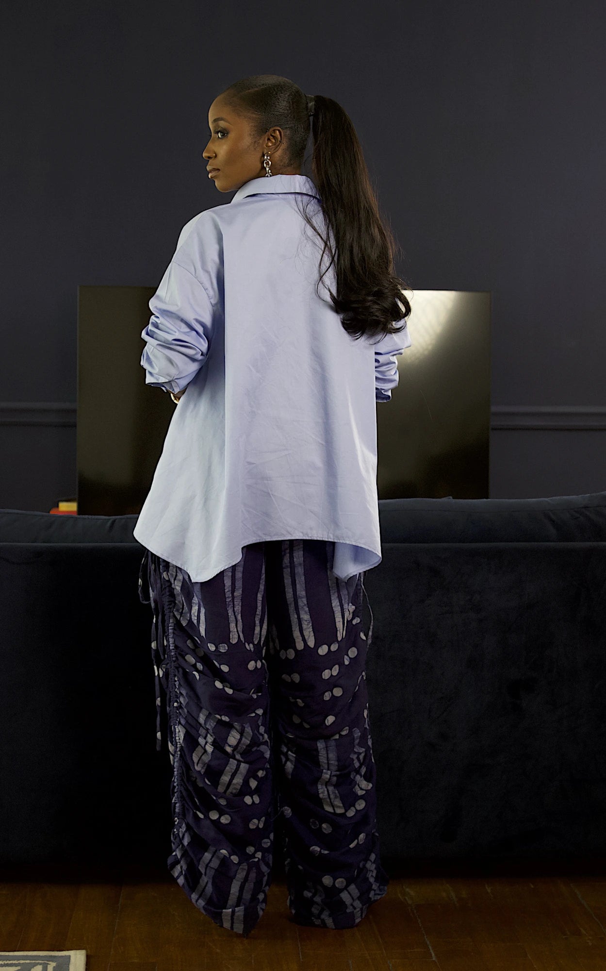 ISIOMA ASSYMETRICAL SHIRT BLUE