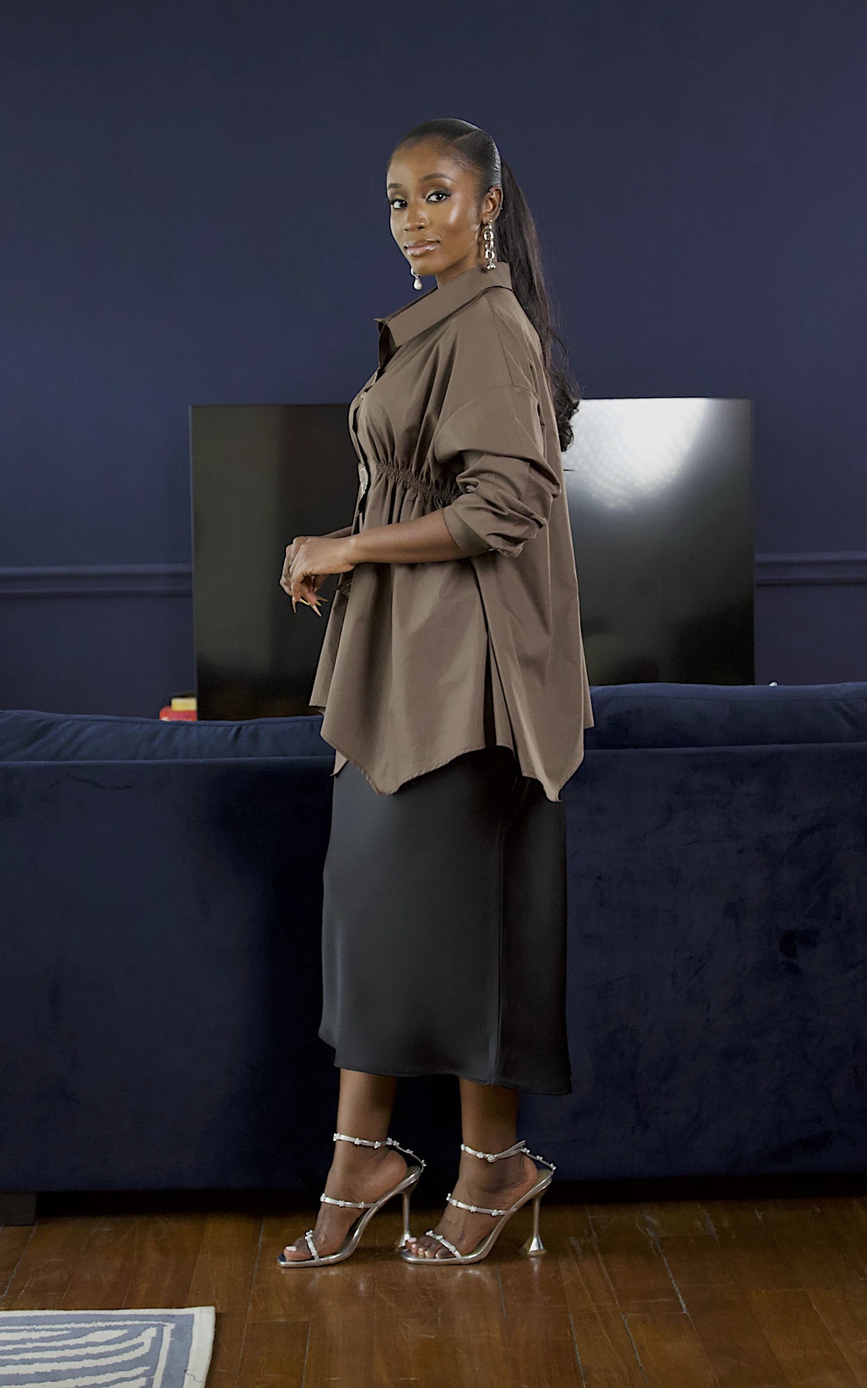 ISIOMA ASSYMETRICAL SHIRT BROWN