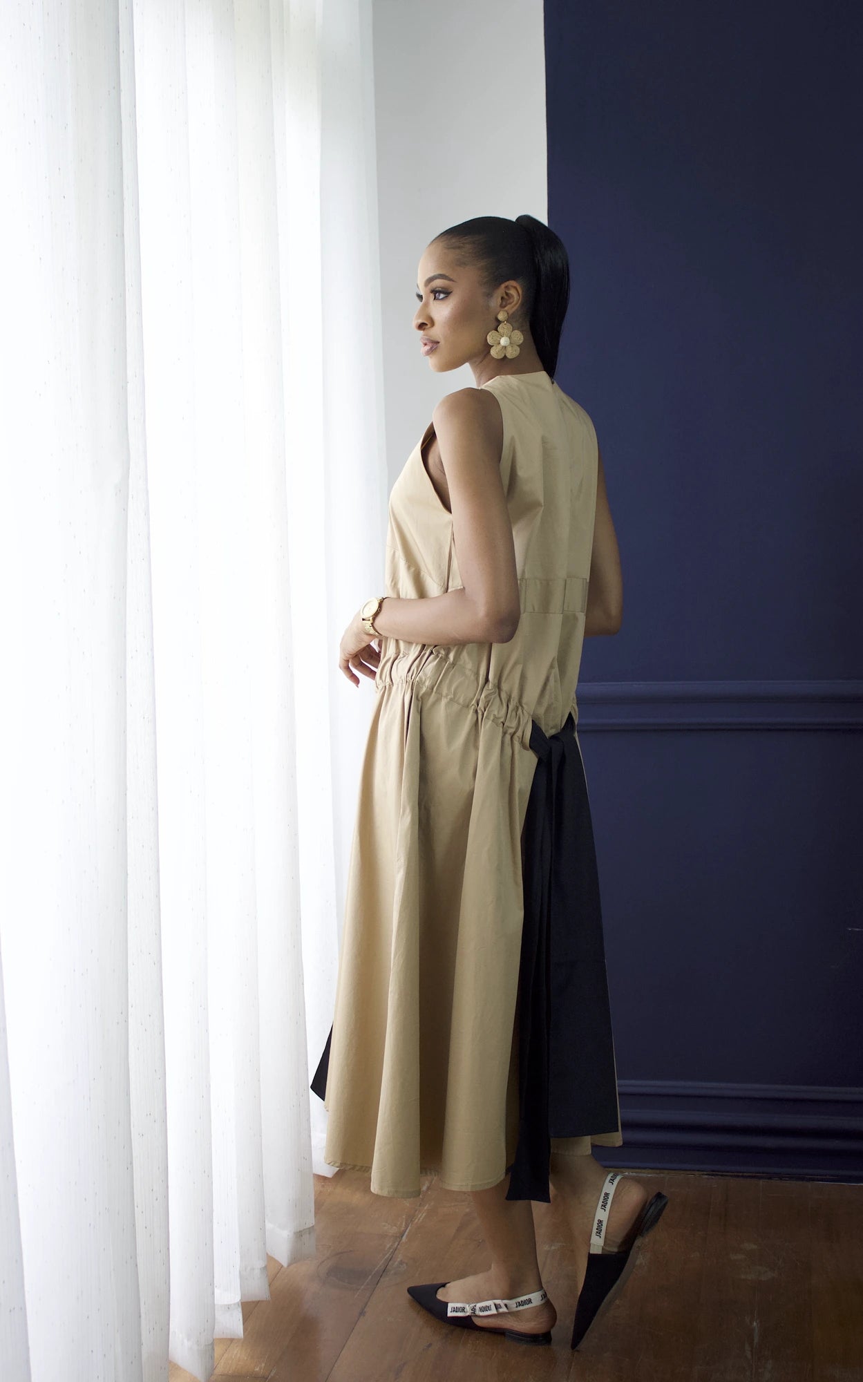 ONOME MIDI DRESS - BROWN