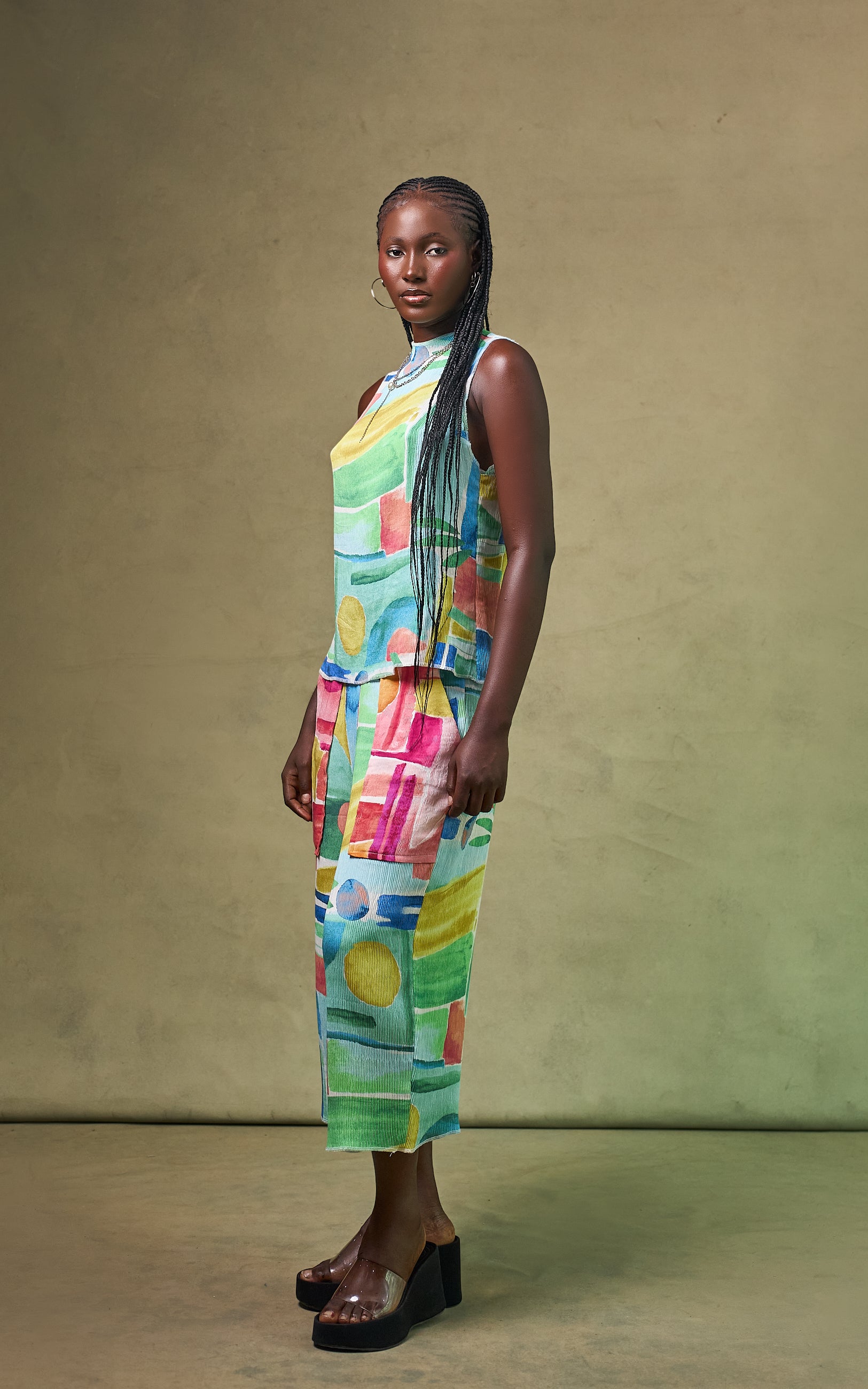 DRIFT SLEEVELESS PLISSE TOP